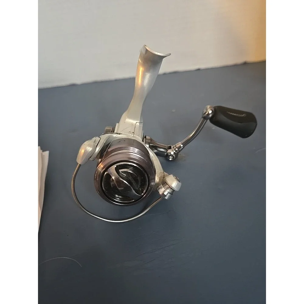 PLUGUER TRION‎ SP20 Fishing Reel GUC